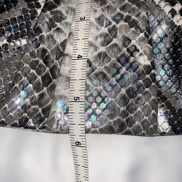 Wristlet - Picture 6 of 6